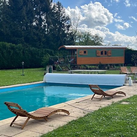 La Roulotte Deluxe De Malpas Bed & Breakfast Quingey Exterior foto