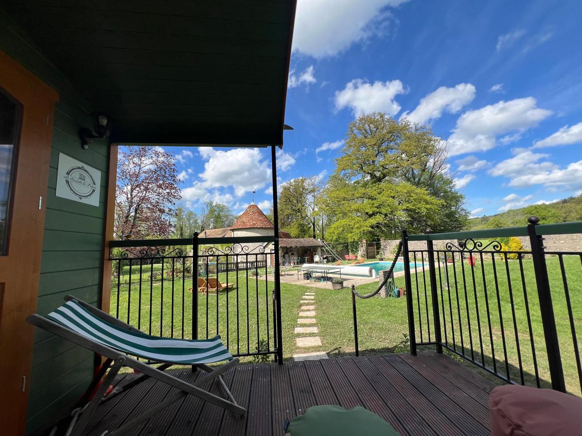 La Roulotte Deluxe De Malpas Bed & Breakfast Quingey Exterior foto